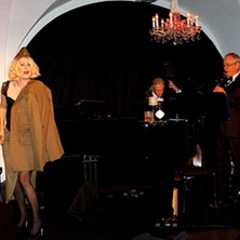 Musiktheater: Engel der Dämmerung