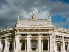 Burgtheater © Nikola Hergovich